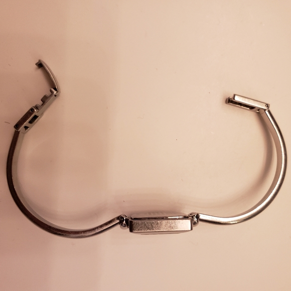 Gucci Watch - Picture 2 of 2